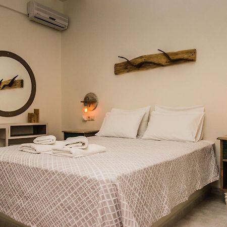 Hotel Sunshine Matala エクステリア 写真