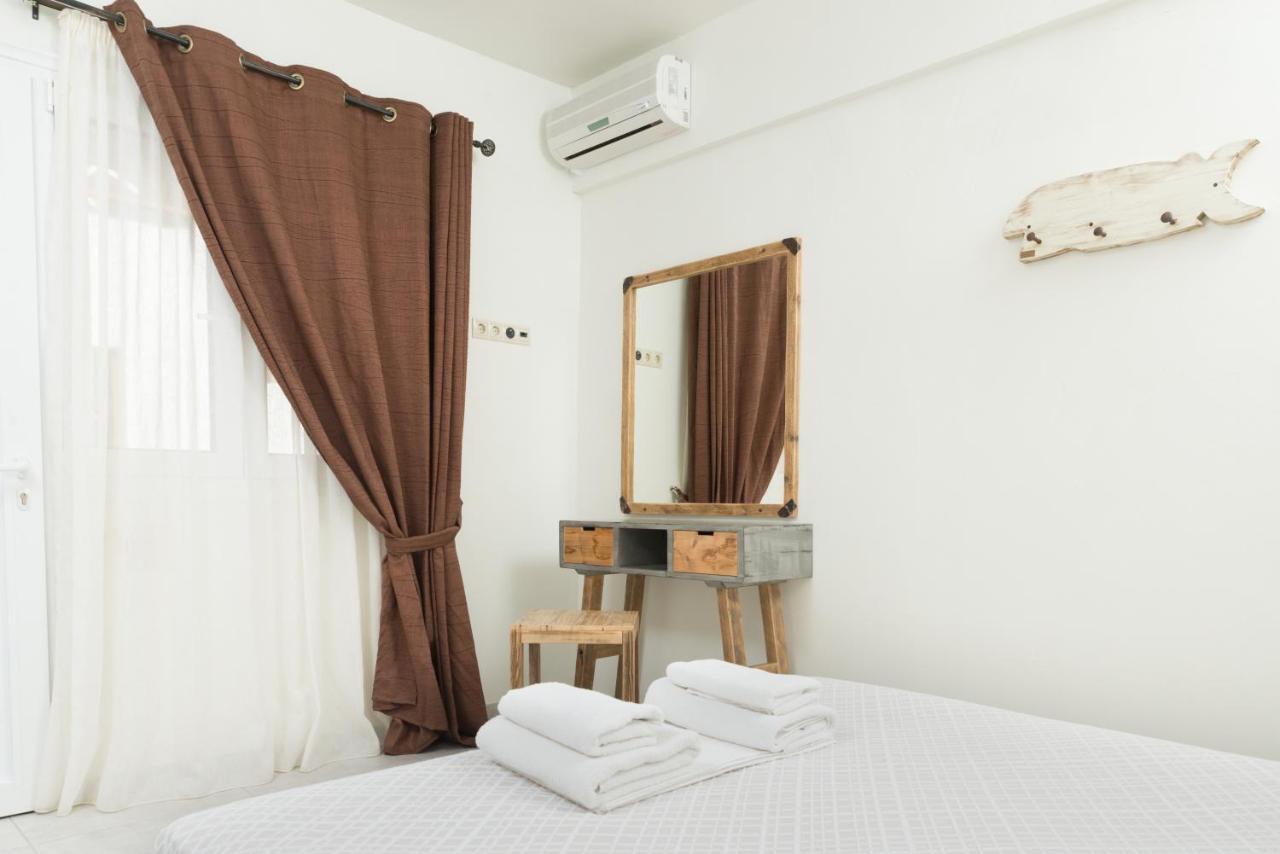 Hotel Sunshine Matala エクステリア 写真