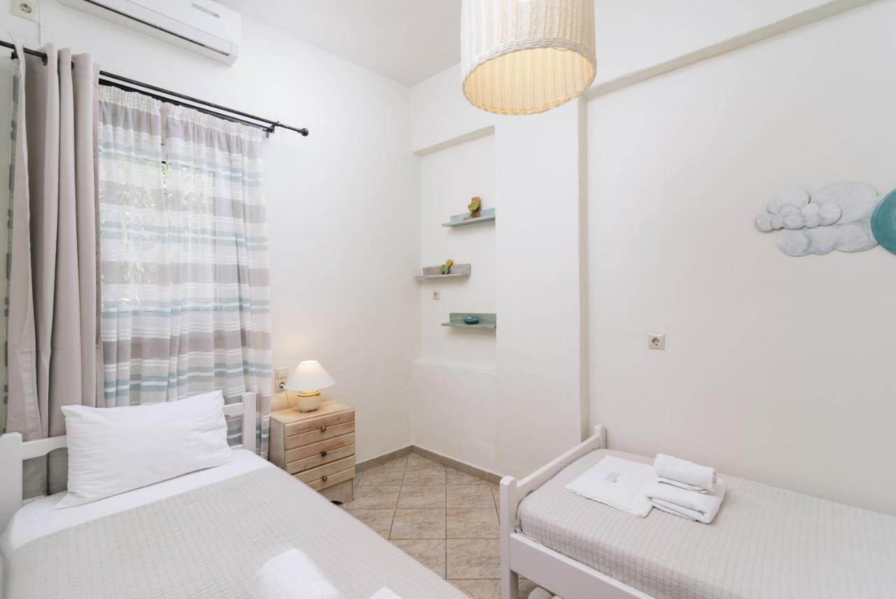 Hotel Sunshine Matala エクステリア 写真