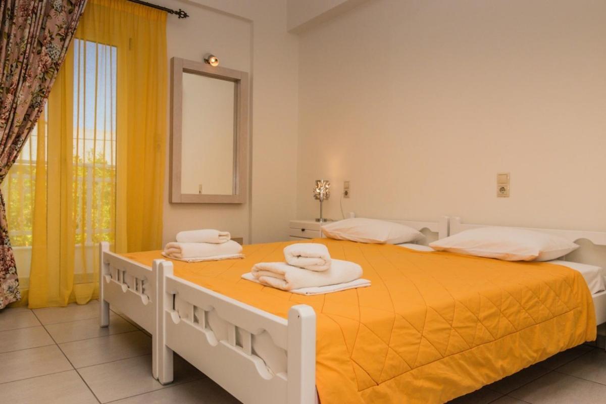 Hotel Sunshine Matala エクステリア 写真